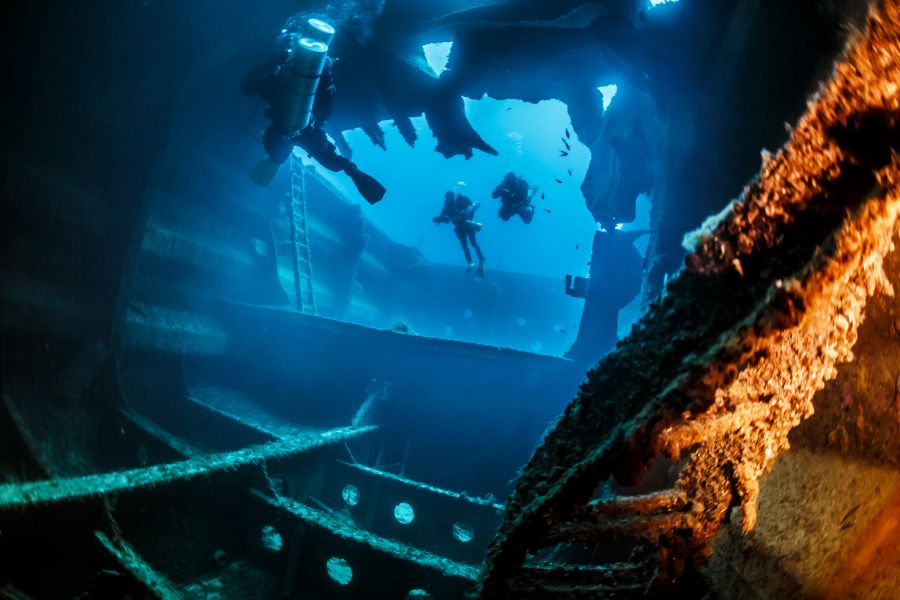 Explore Malta's Underwater Archaeological Sites and Shipwrecks