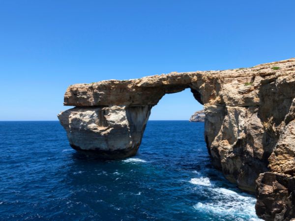 Malta's Sister Islands: A Day Trip Itinerary to Iconic Sights